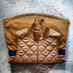 Nike Aerolayer Women’s Running Vest Size M NWOT